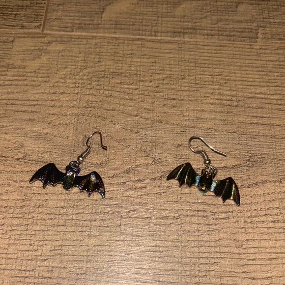 Bat Earrings​ - Picture 2 of 2
